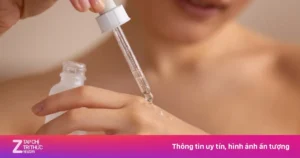 hieu-dung-ve-pro-retinol-retinol-retinoic-axit-va-chien-luoc-cham-soc